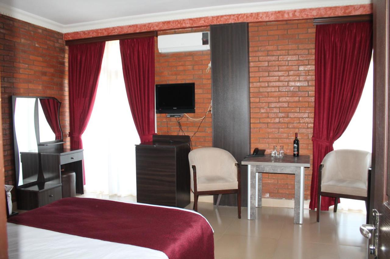 Anadolu Star Hotel & Casino บาทูมิ ภายนอก รูปภาพ