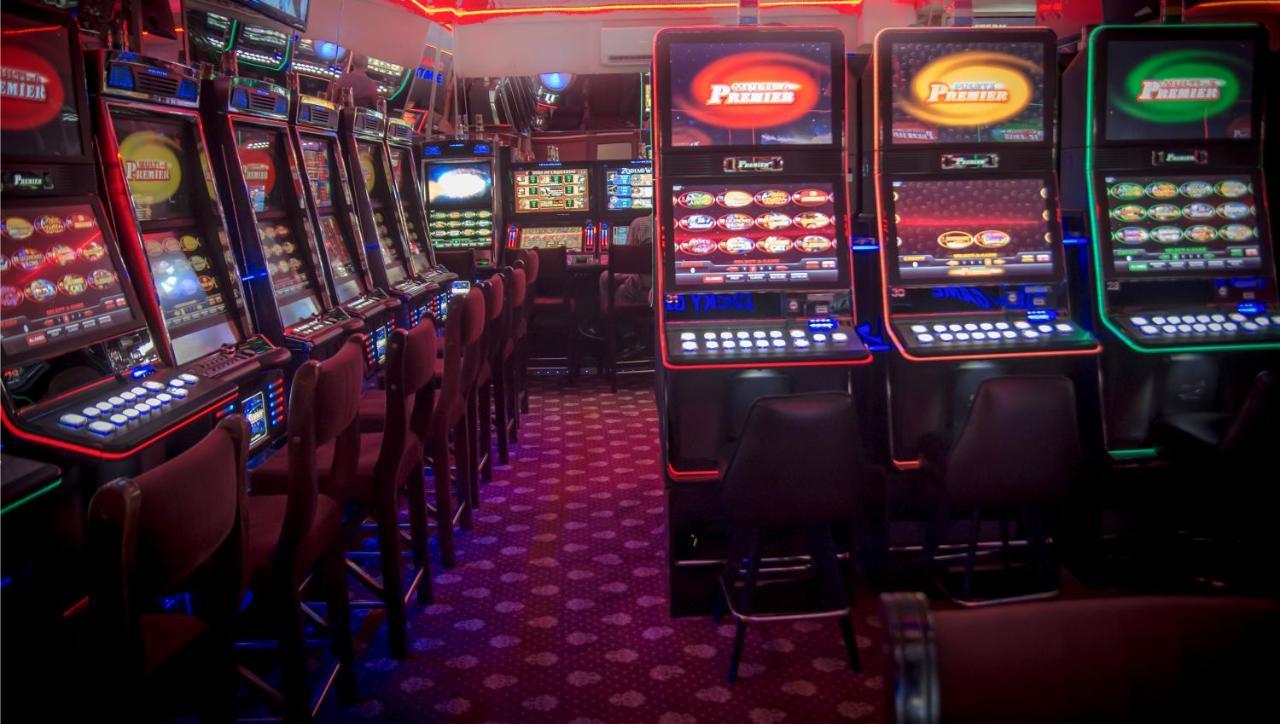 Anadolu Star Hotel & Casino บาทูมิ ภายนอก รูปภาพ