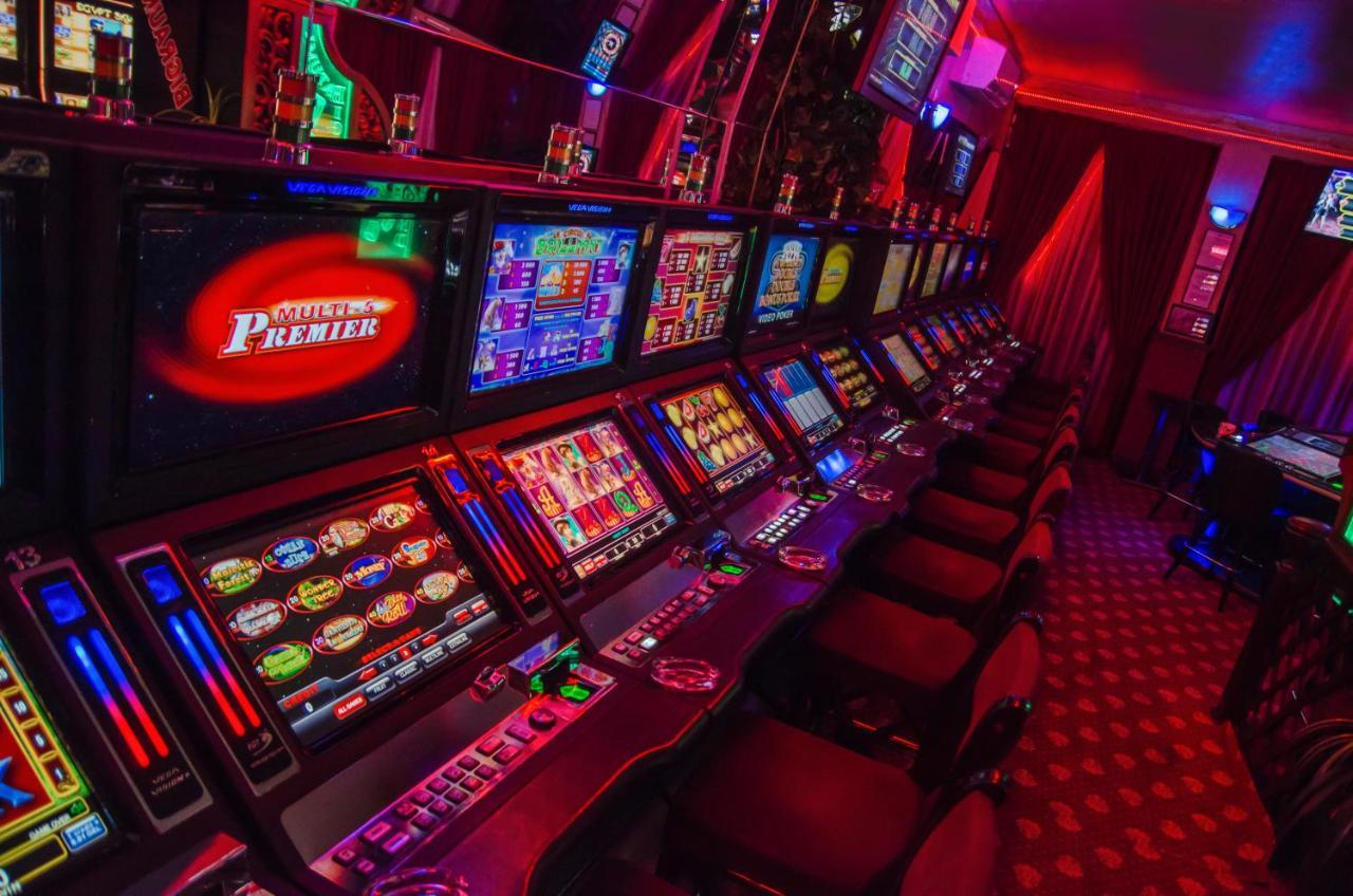 Anadolu Star Hotel & Casino บาทูมิ ภายนอก รูปภาพ